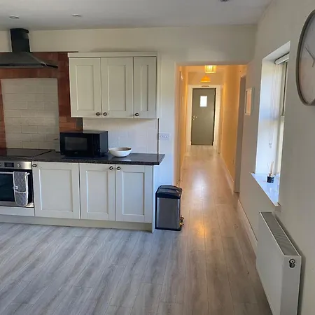 Daire Rowans Country