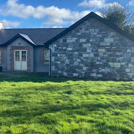 Rowans Country Daire Dublin